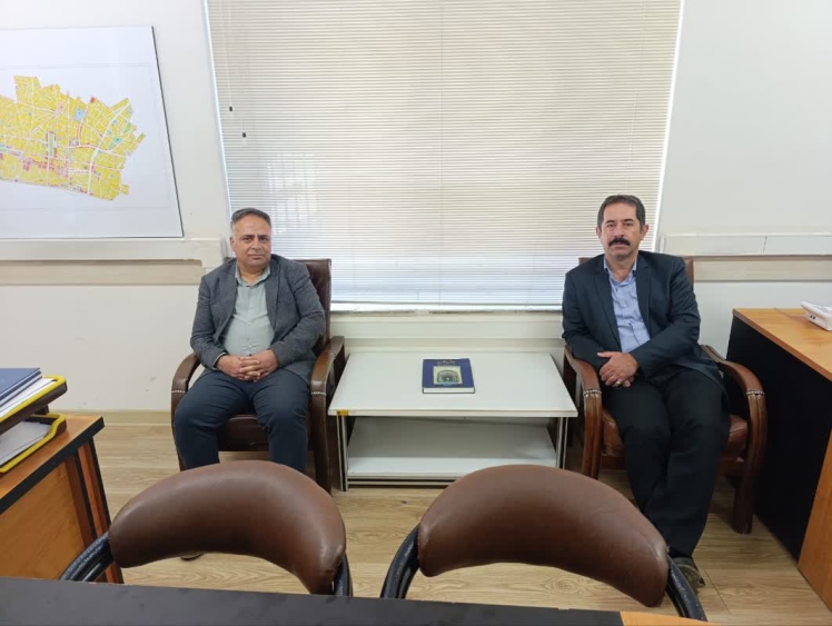 جلسه با رئیس اداره بازآفرینی شهری اداره کل راه و شهرسازی استان جناب آقای مهندس حیدری 