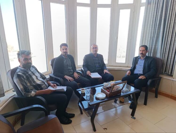 حضور تیم نظارت و بازرسی سازمان مدیریت و برنامه‌ریزی استان در شهرداری ارمغانخانه 