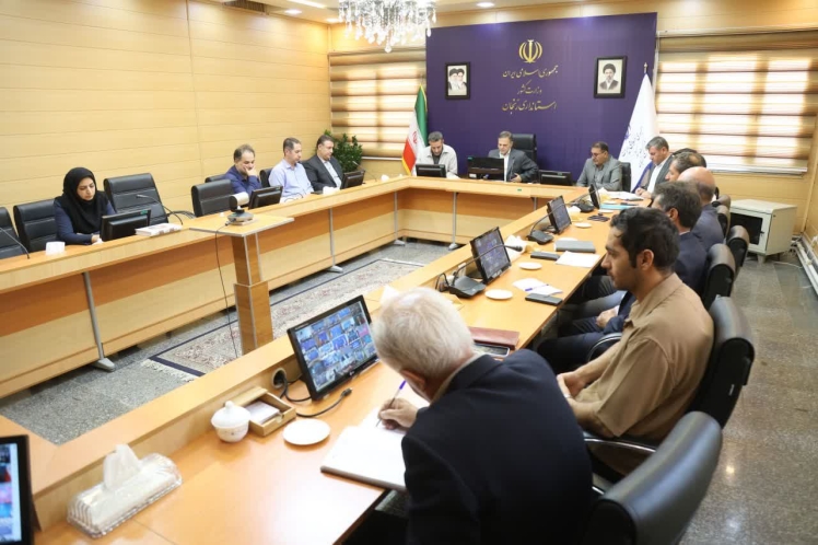 حضور آقای دکتر مهدی سالک احمدی در آیین افتتاح و آغاز عملیات اجرایی ۶۹۲ طرح عمرانی شهری و روستایی در استانداری زنجان